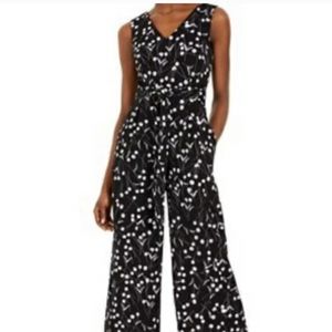 Calvin Klein daisy floral jumpsuit size 14
